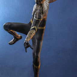 Spider-Man Black & Gold Spider-Man No Way Home MMS 1/6 Scale Hot Toys Exclusive